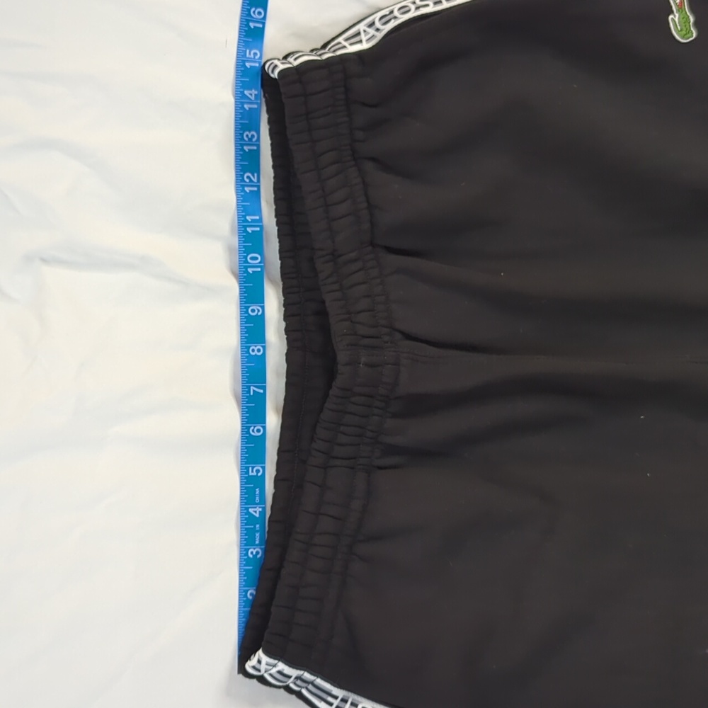 New Lacoste Sweat Shorts - Picture 7 of 12